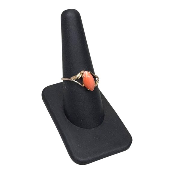 Vintage Coral Gemstone Ring In Elegant 14K Gold Setting Unique Marquise Cut 8.5 - Picture 6 of 10
